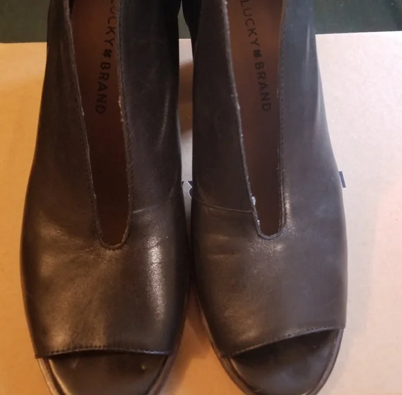 Lucky Brand Dark Brown Leather Ankle Booties - Picture 2 of 7